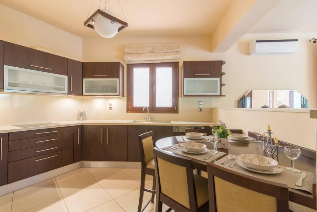 Heraklion Comfy House With Mountain View Εξωτερικό φωτογραφία