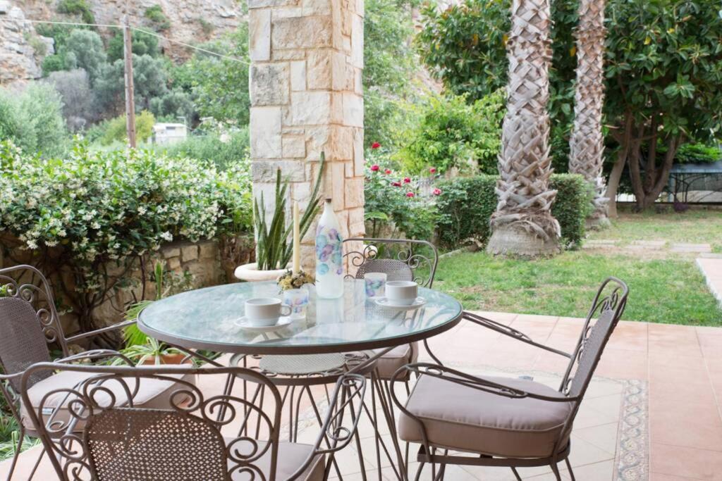 Heraklion Comfy House With Mountain View Εξωτερικό φωτογραφία