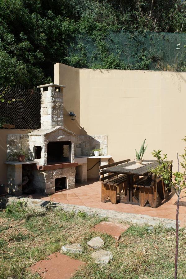 Heraklion Comfy House With Mountain View Εξωτερικό φωτογραφία