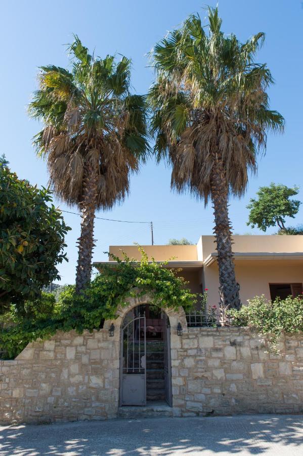 Heraklion Comfy House With Mountain View Εξωτερικό φωτογραφία