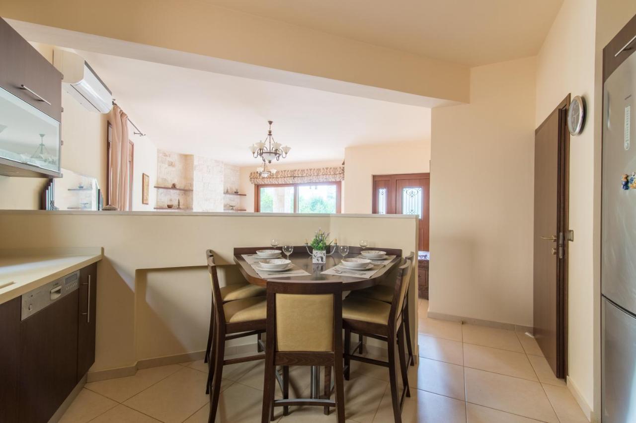 Heraklion Comfy House With Mountain View Εξωτερικό φωτογραφία