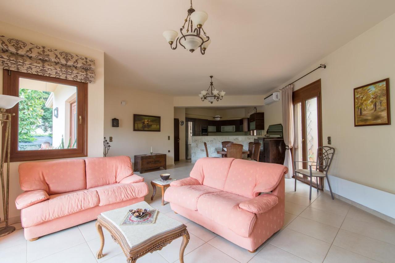 Heraklion Comfy House With Mountain View Εξωτερικό φωτογραφία